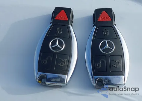 2012 Mercedes-Benz Ml 350 4Matic z USA, uszkodzony, nr VIN 4JGDA5HB8CA020024